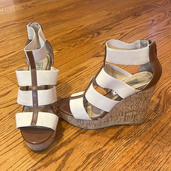 Steve Madden Woman’s Wedges - Picture 1 of 7